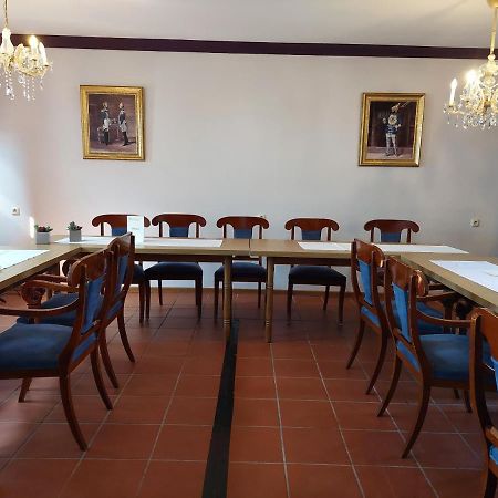 Der Heurige Im Gasthaus Zum Loewen Freising Zewnętrze zdjęcie